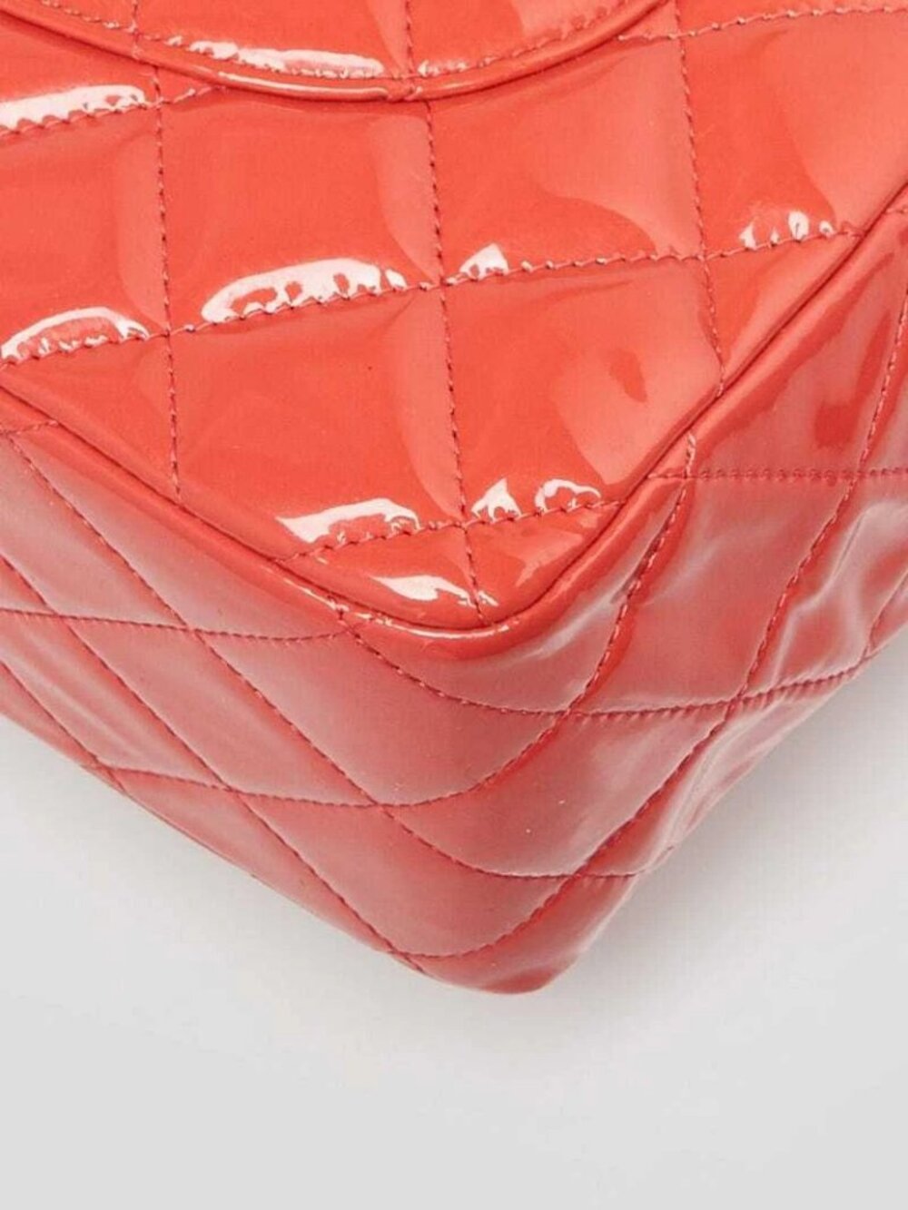 Chanel Pink Quilted Patent Leather Classic Jumbo Double Flap Bag - Picture 4 of 9